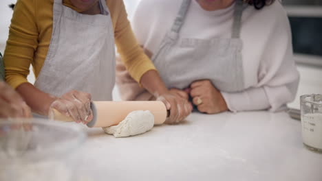 Teignudelholz,-Hände-Und-Familie-Backen-Gebäck