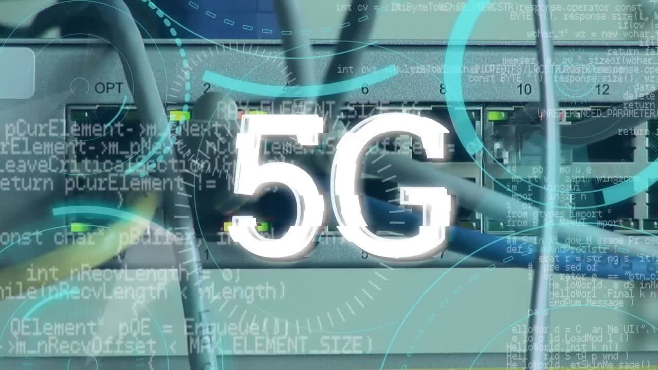 케이블과 와이어는 5g 뒤에 미래의 원과 프로그램 코드의 한가운데에 쓰여져 있습니다.