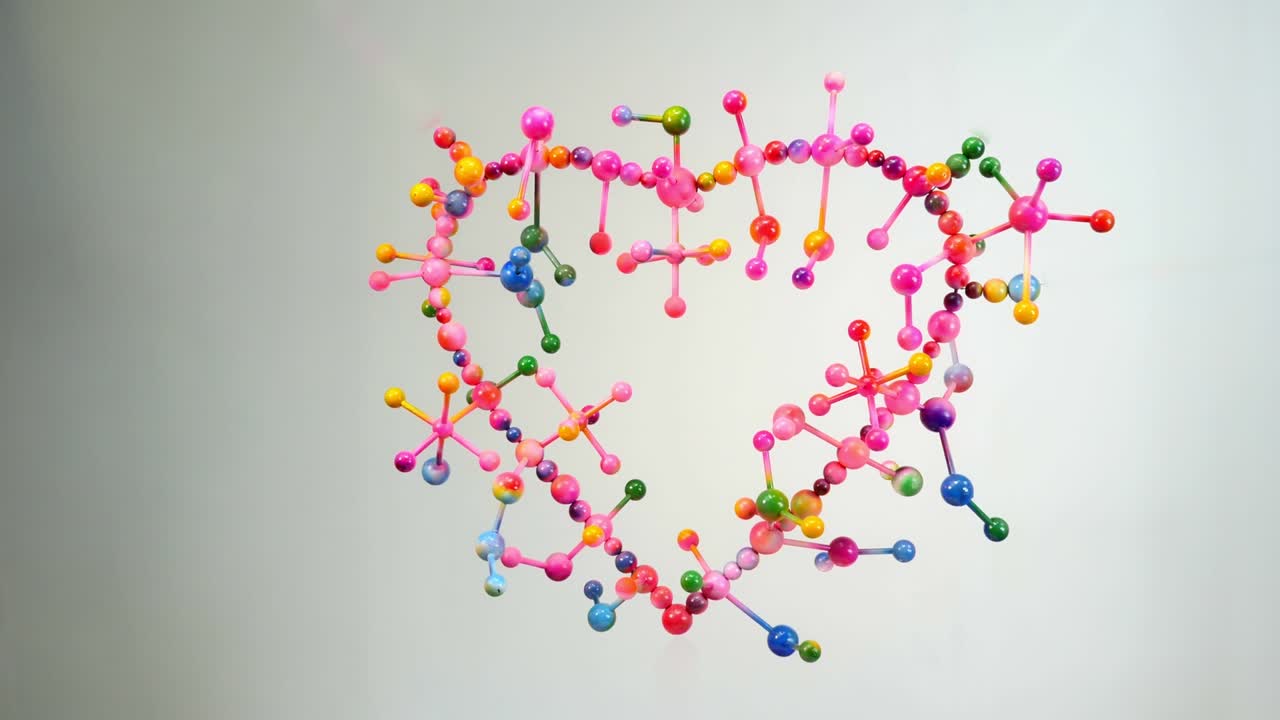 el átomo de la construcción del amor del amor