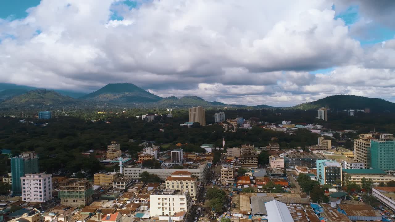 Vista aerea della città di Arusha