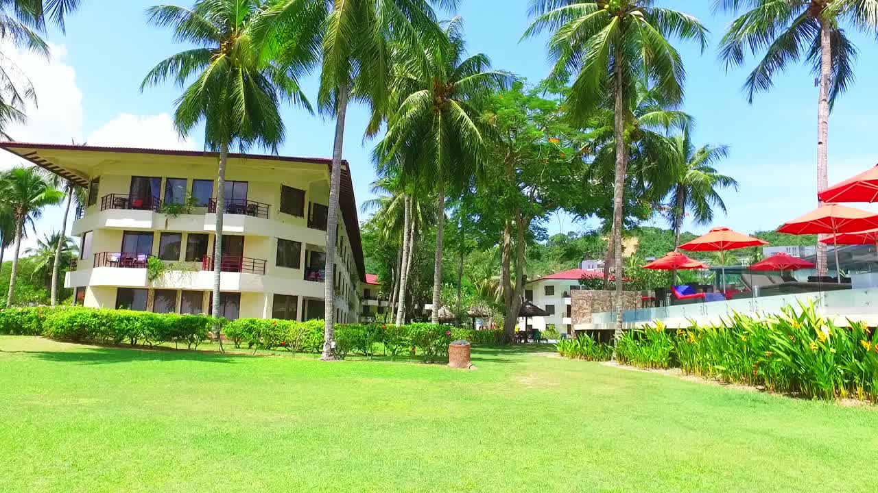 랭카위 말레이시아에 있는 코코 ⁇   ⁇ 나무와  ⁇ 빛을 가진 멋진 럭셔리 리조트