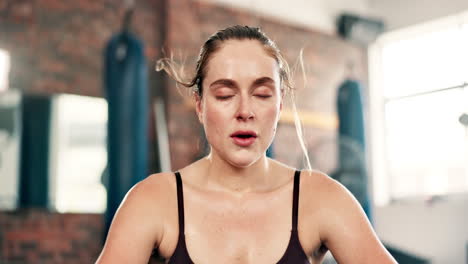 woman exercising at the gym