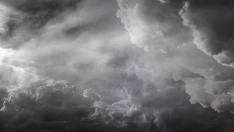 4k  thunderstorm inside a gray columbus cloud