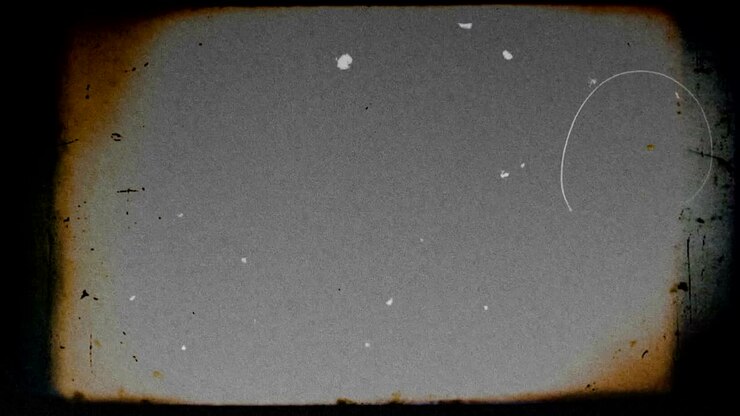 4K graphic video Dust Scratches .Creating an Old Film Look and Broken VHS Glitch Effects