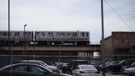 el tren de chicago pasa por aquí.
