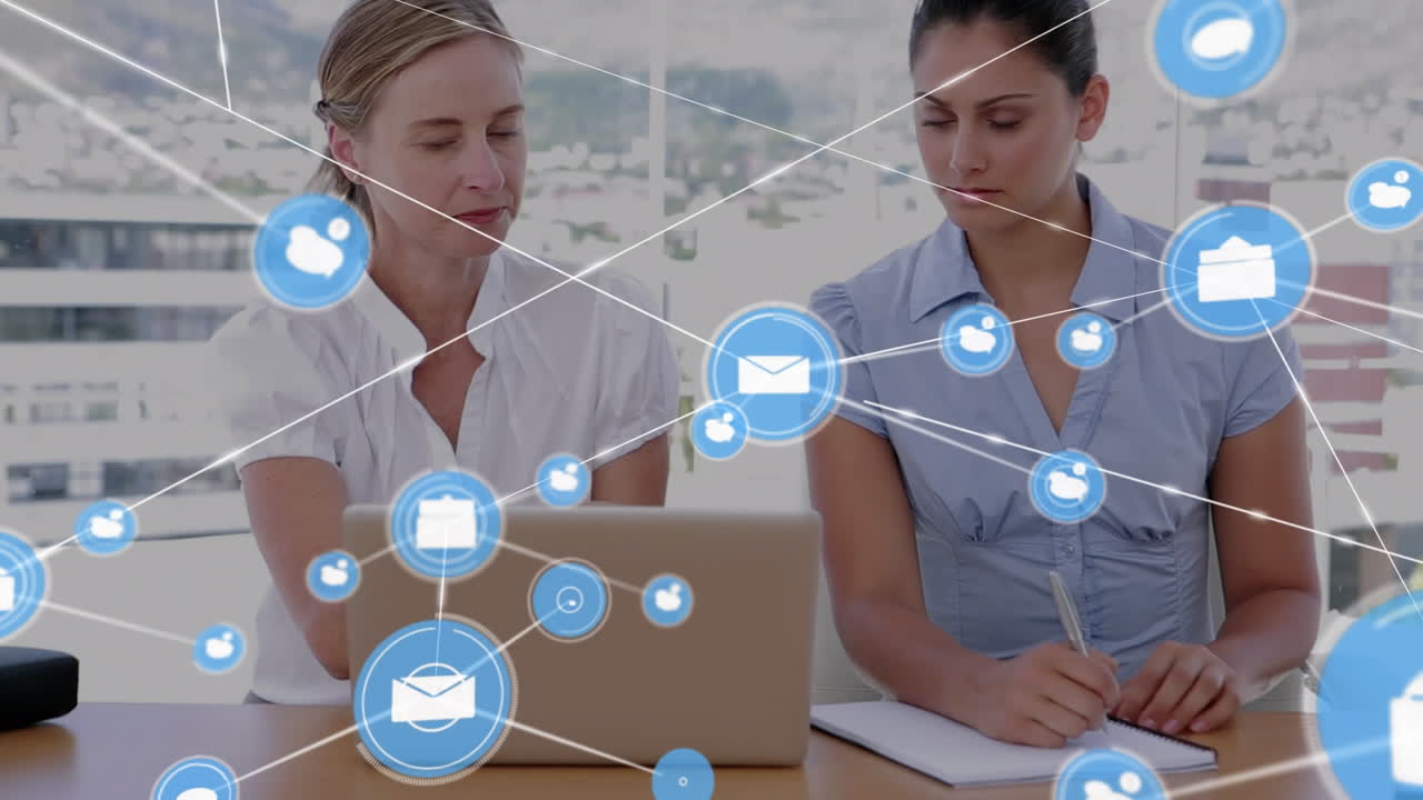 активизация сети связей между различными женщинами-предпринимателями в офисе