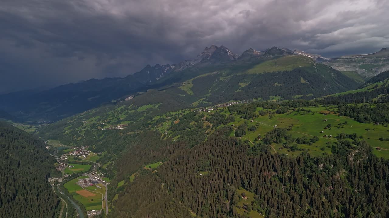 스위스 알프스 산맥 계곡, 스위스 자연 항공 타임 스 하이퍼 스