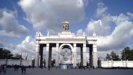 vdnkh entrance in moscow