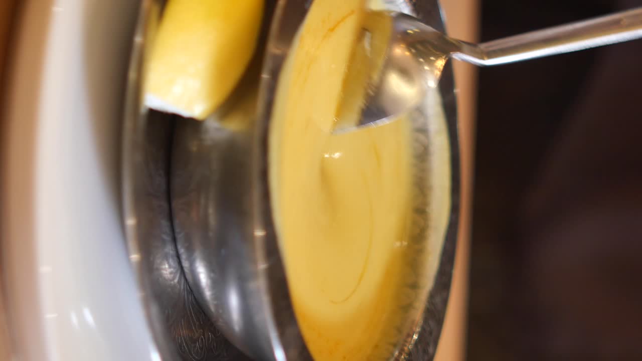 Lemon Dessert Sauce
