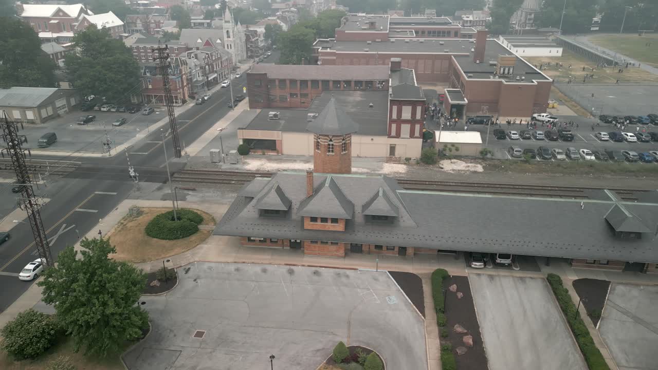 기차역 의 공중 드론 전망