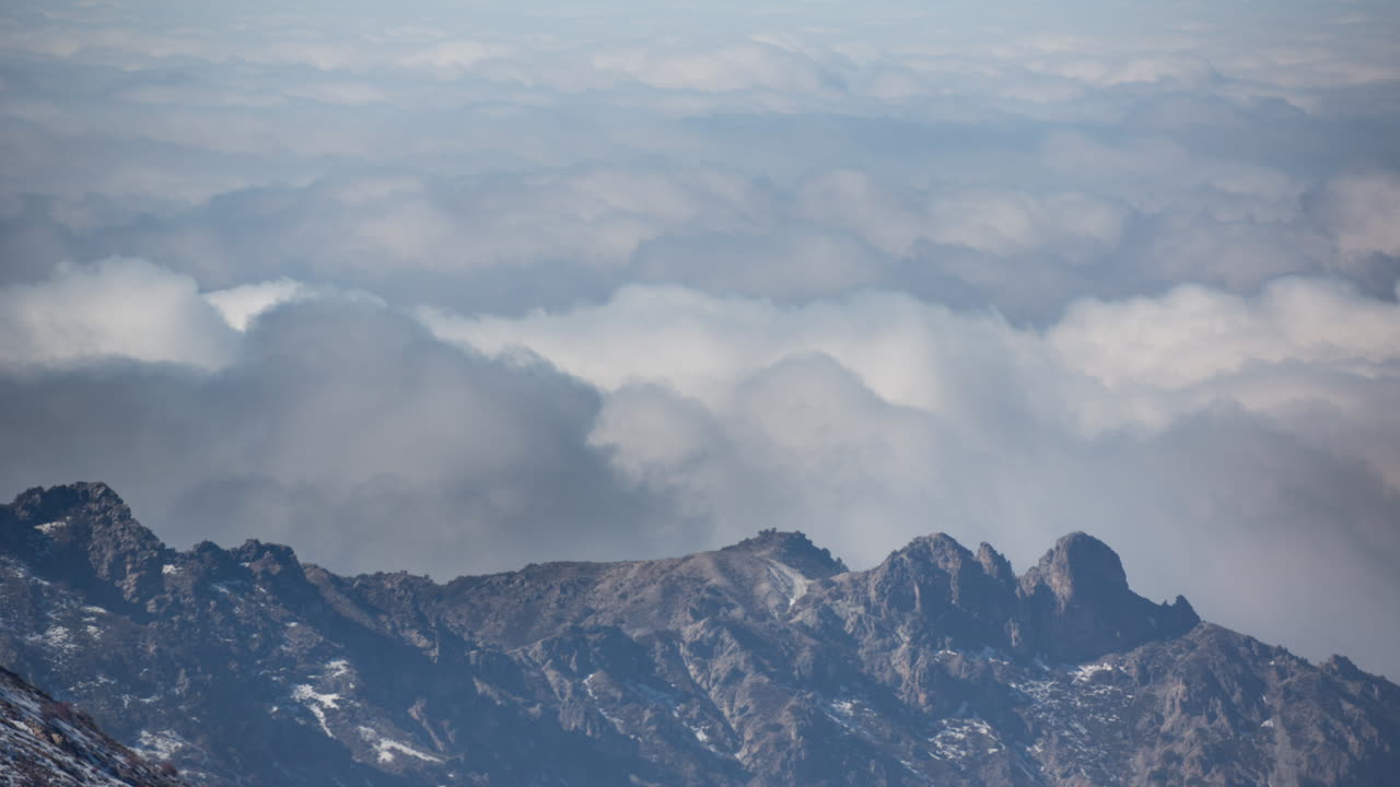 Mer de Nuages 01