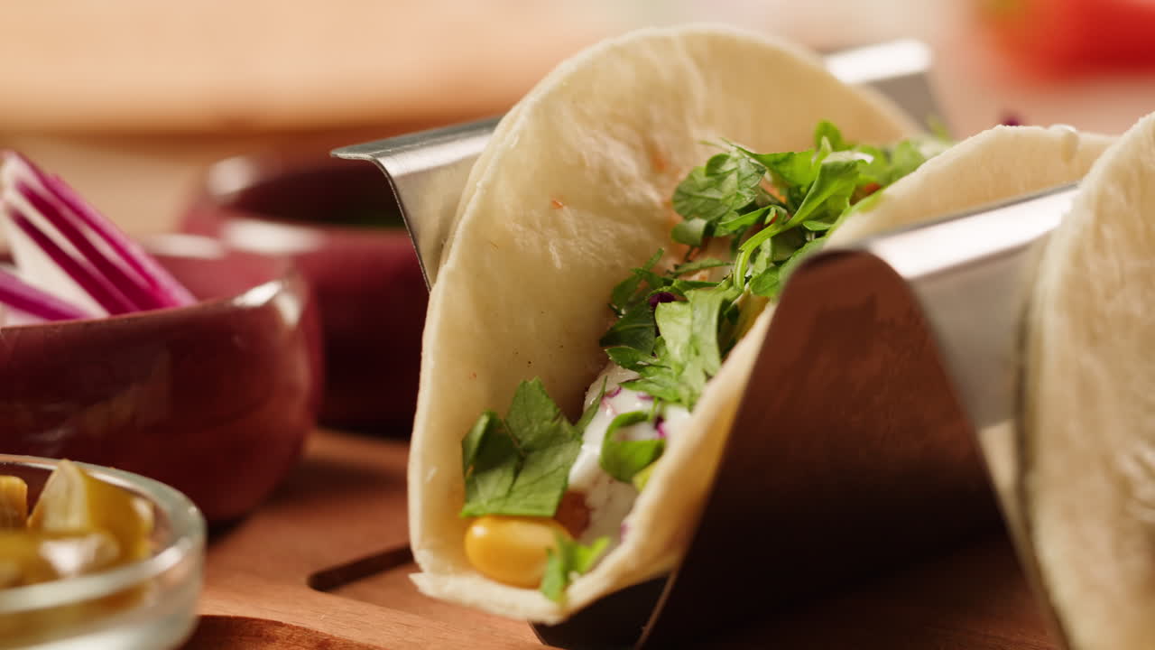 Los tacos son deliciosos.