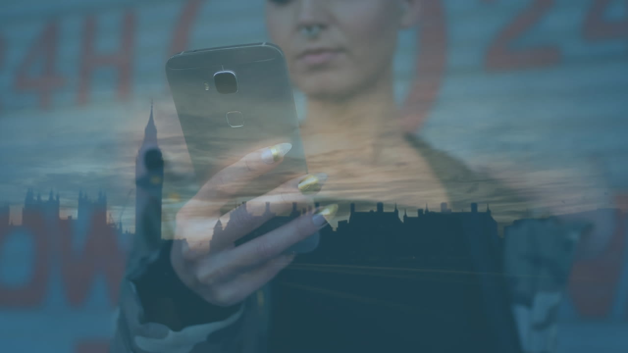 스마트폰과 도시 풍경을 사용하는 여성