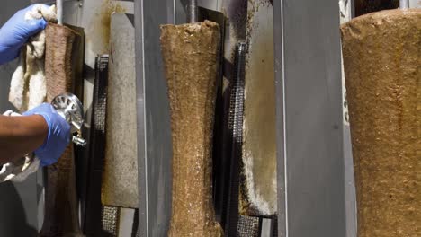 slicing gyro meat