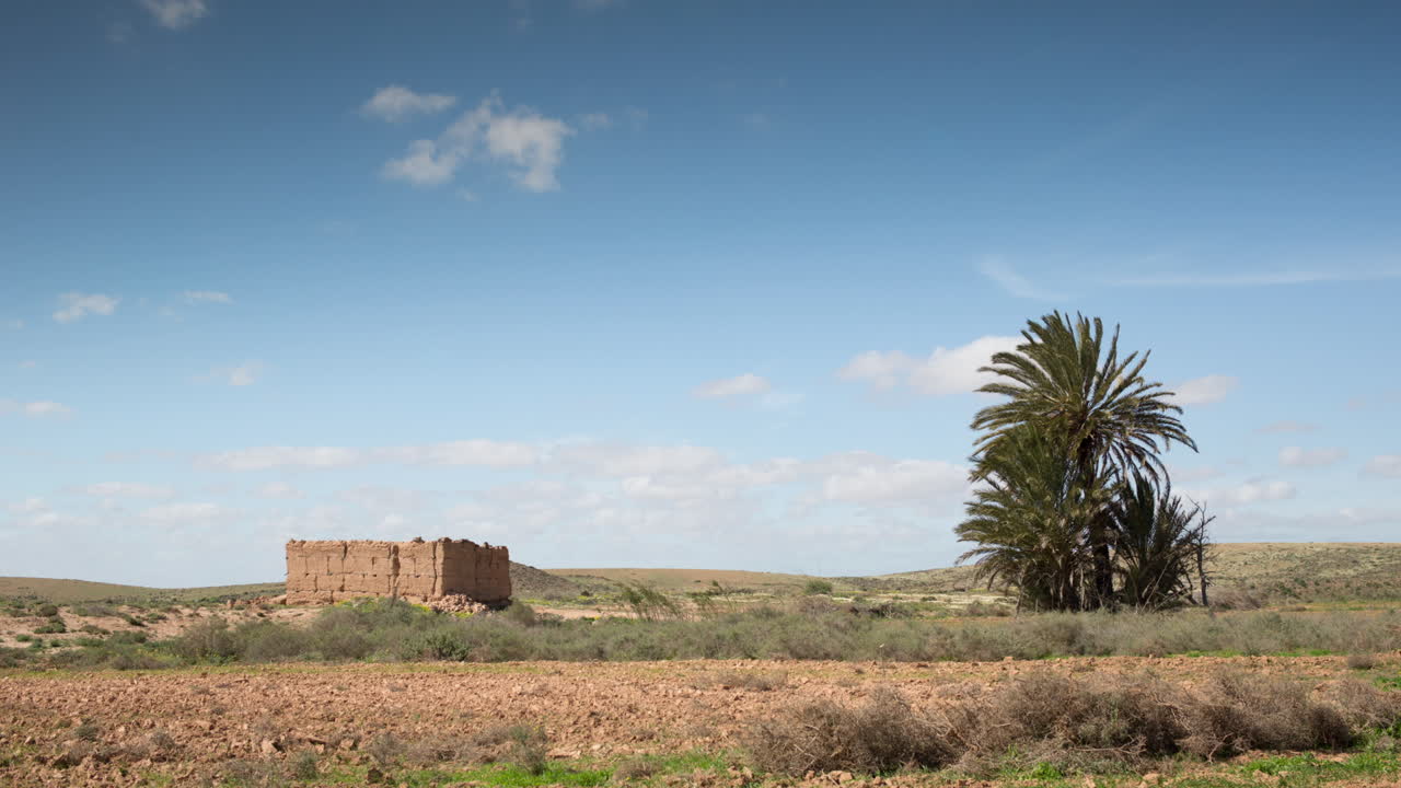 Casa em Ruínas Marrocos 00