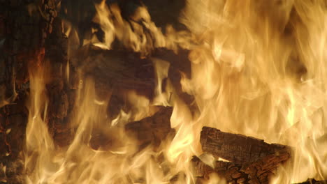 Ruins-in-flames-at-night-Fallas-festival-in-Spain