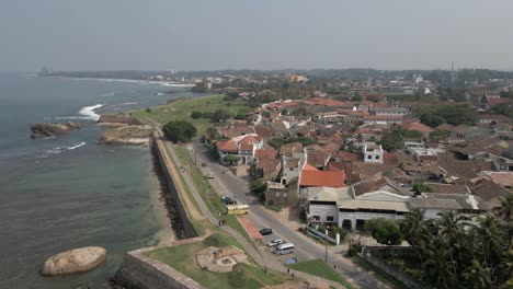 Colonial-old-world-town-inside-fortress-walls-in-Galle,-Sri-Lanka