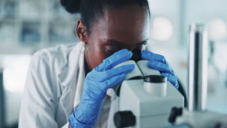 Black-woman,-scientist-and-microscope