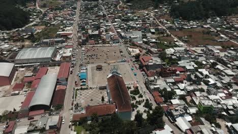 vista panorámica del paisaje de la ciudad indígena, chamula, chiapas, méxico