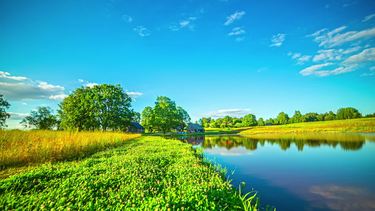 푸른 풍경과 푸른 호수