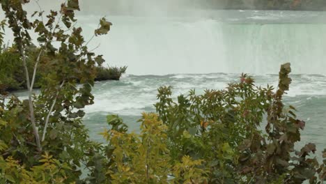 niagara falls through the mist