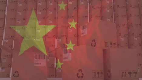 Animación-De-La-Bandera-China-Ondeando-Sobre-Una-Pila-De-Cajas-De-Cartón-En-El-Fondo.