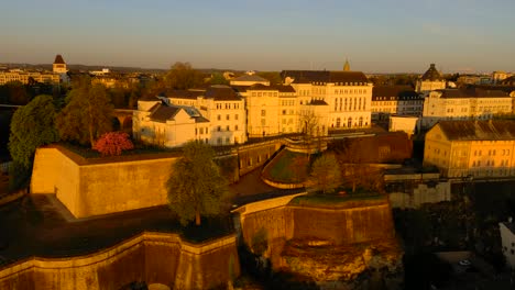 Hora-Dorada-En-Imágenes-De-Drones-De-La-Ciudad-De-Luxemburgo