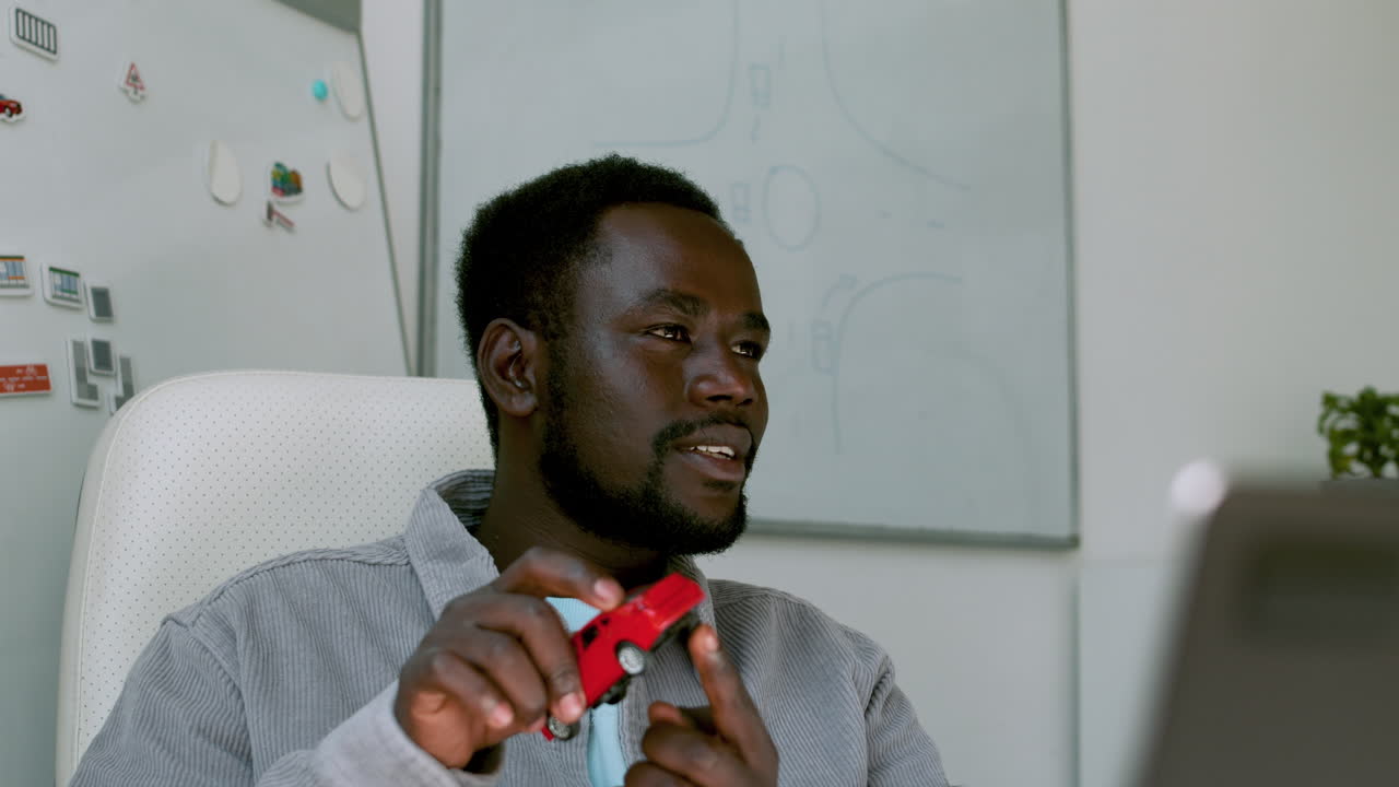 운전 학교의 교사