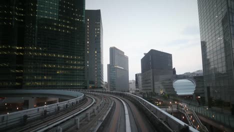 Monorraíl-de-Tokio-26