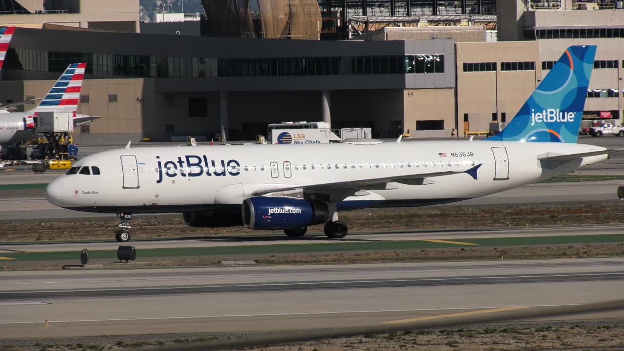 여객기 이륙 hd 준비