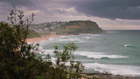 Playa-Merewether-Mirando-Al-Norte,-Newcastle,-Nueva-Gales-Del-Sur,-Australia