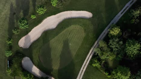 aerial-footage-golf-hole-at-the-golf-club