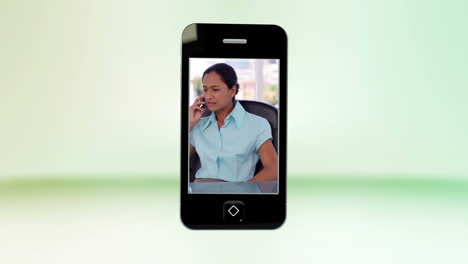 videos de personas de negocios en el teléfono en un teléfono inteligente