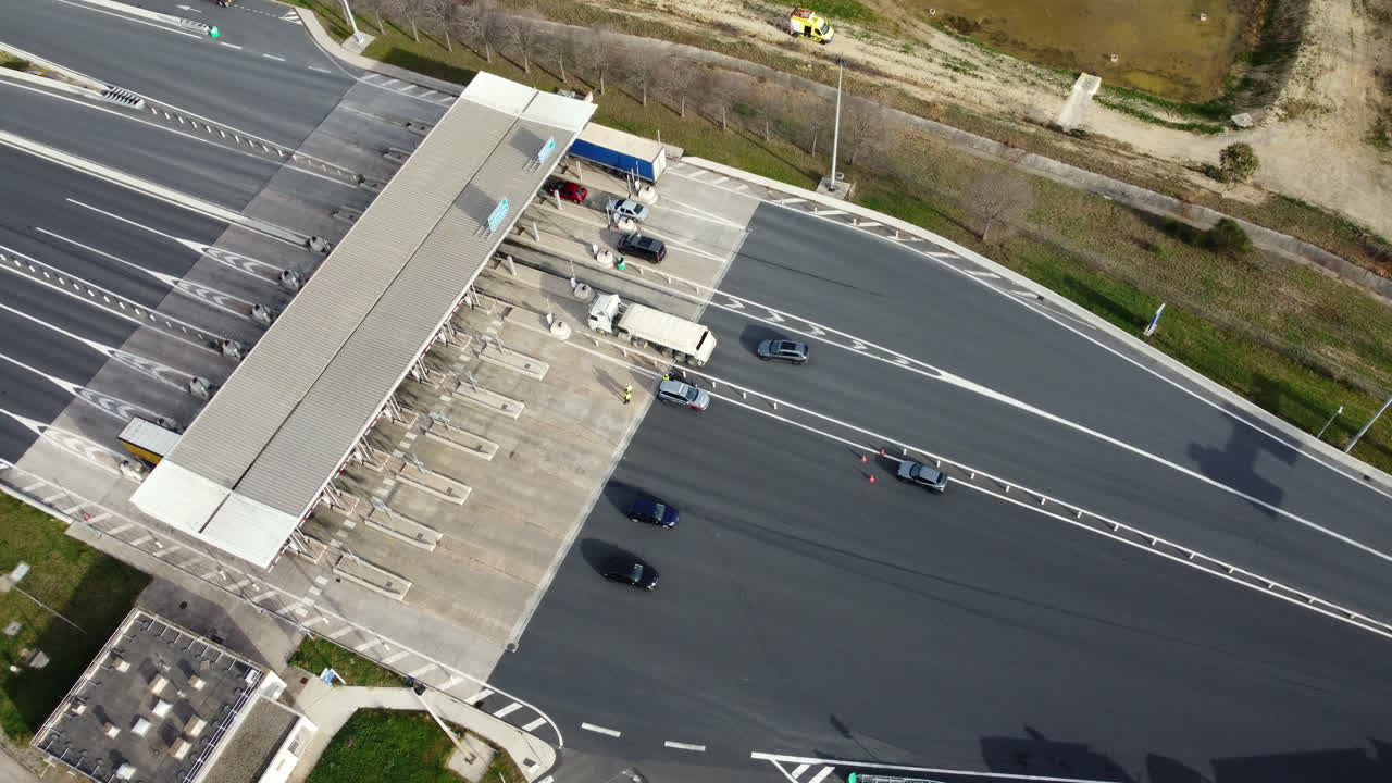 고속도로 통행료 플라자 의 공중 사진