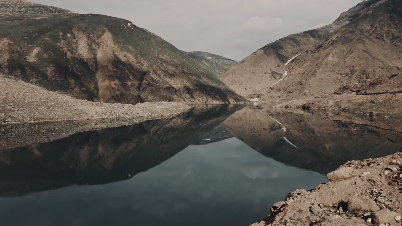 루루사르 호수 #1