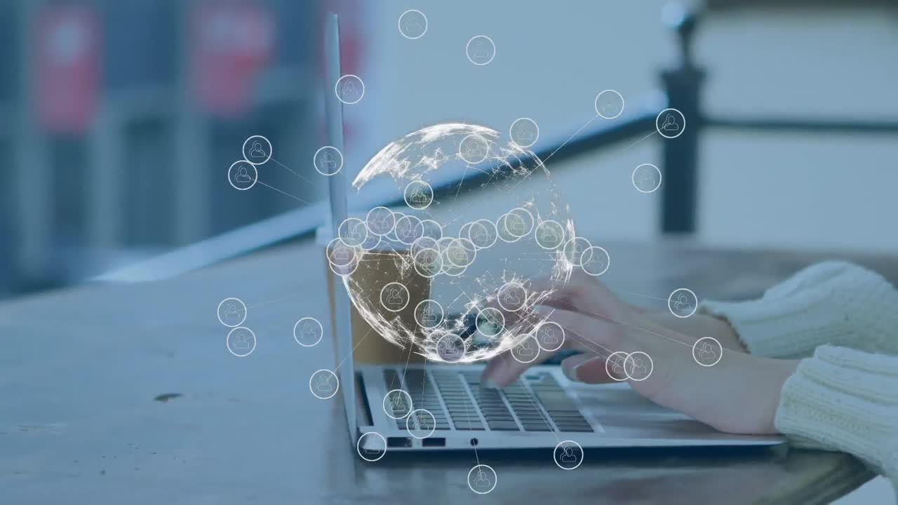 animación del globo con red de conexiones a través de una computadora portátil