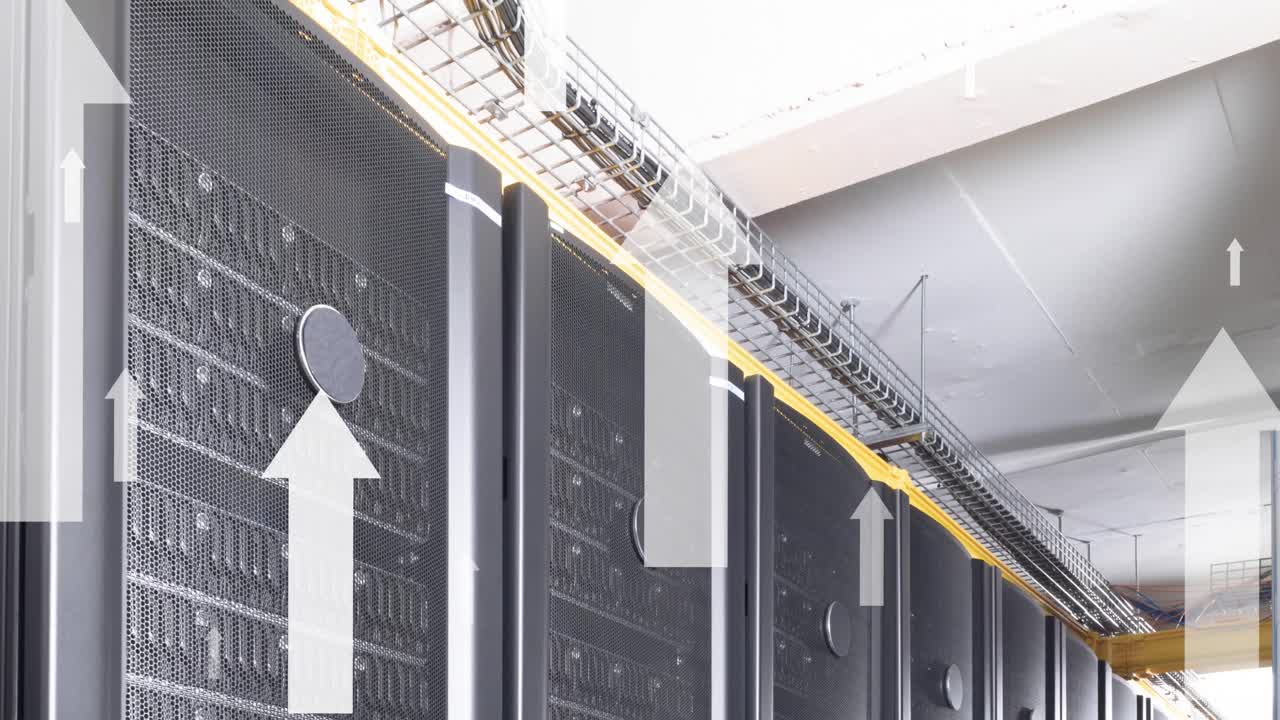 flecha de animación que se mueve hacia arriba sobre los sistemas de servidor de datos