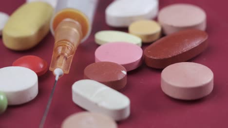 jeringuillas y pastillas