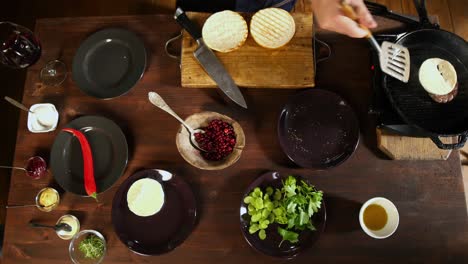 preparing a delicious burger at home