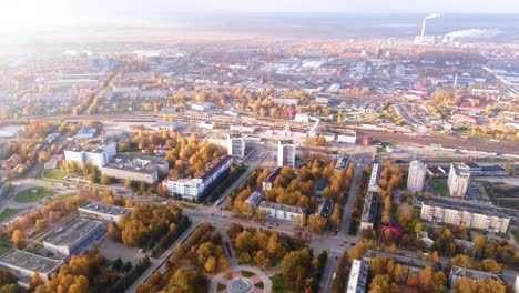 vista aérea de yoshkar-ola en un día soleado de otoño