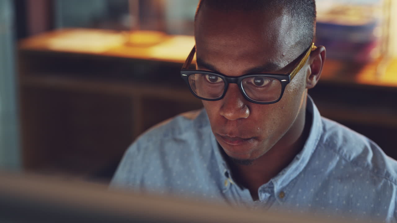 He won't lose focus, no matter the time