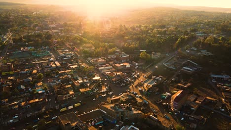 Puesta-De-Sol-En-El-Pueblo-Rural-De-África