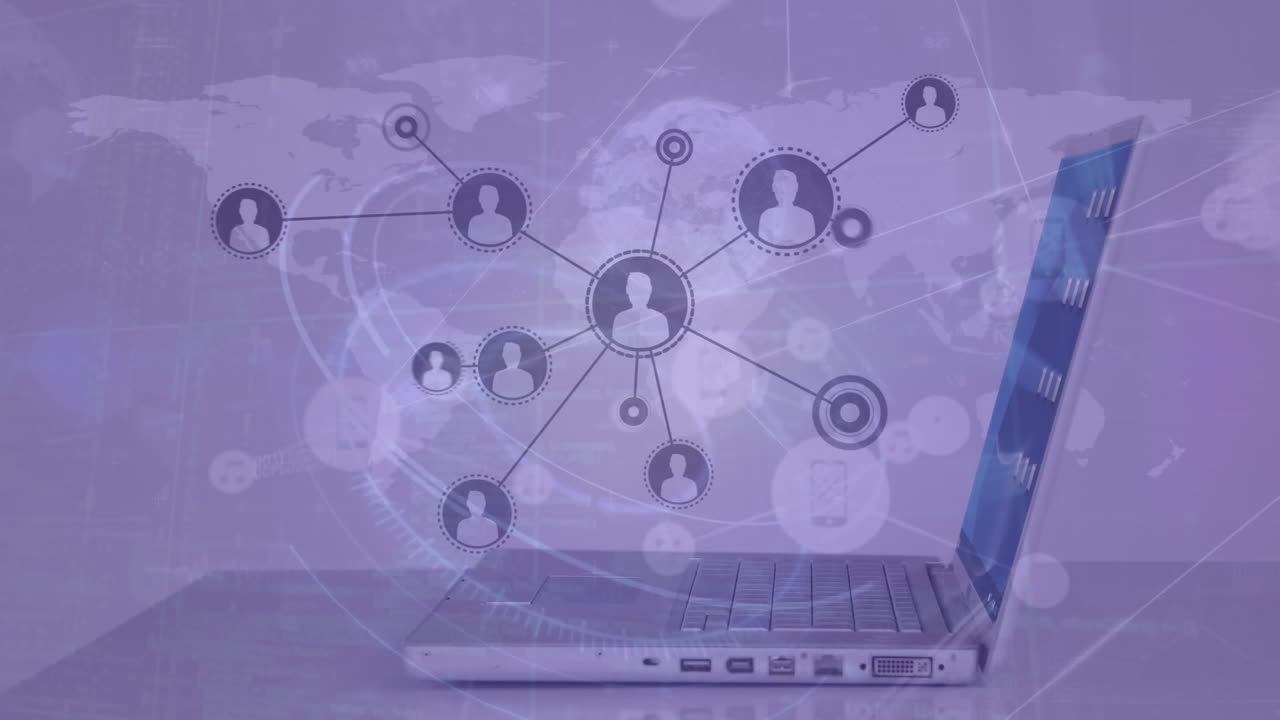 노트북과 오래된 지도를 사용하여 사업가의 중간 섹션에 프로필 아이콘의 네트워크의 애니메이션