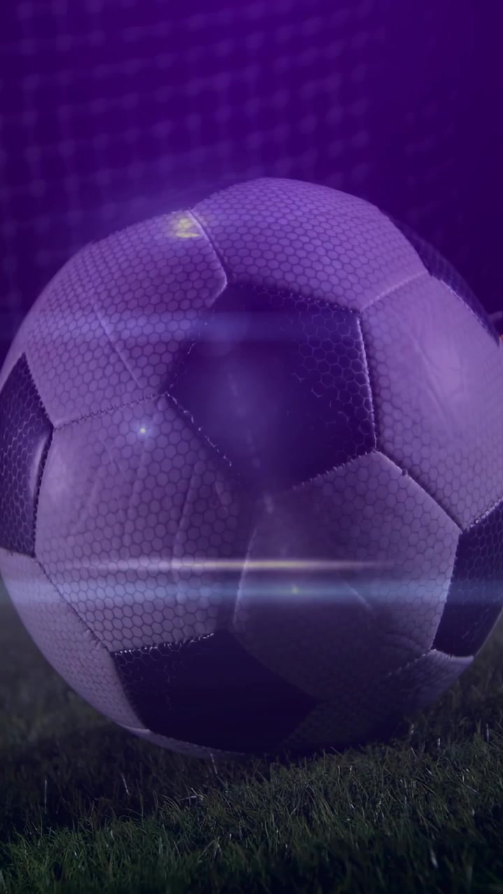 Vídeo vertical: Bola roxa desaparecendo na abertura, anéis HUD pulsando, pontos laranja aparecendo para esportes.