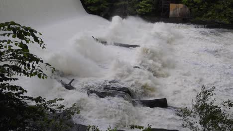 scenic shots of the cuyahoga river at gorge dam in summit county, ohio, where a man-made waterfall and reservoir meet a revitalized natural landscape near akron and cuyahoga falls.