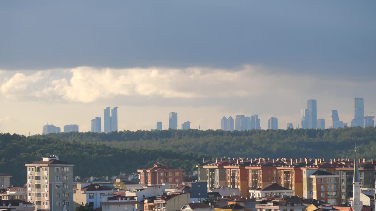 마천루 와 주거 건물 들 이 있는 도시 풍경