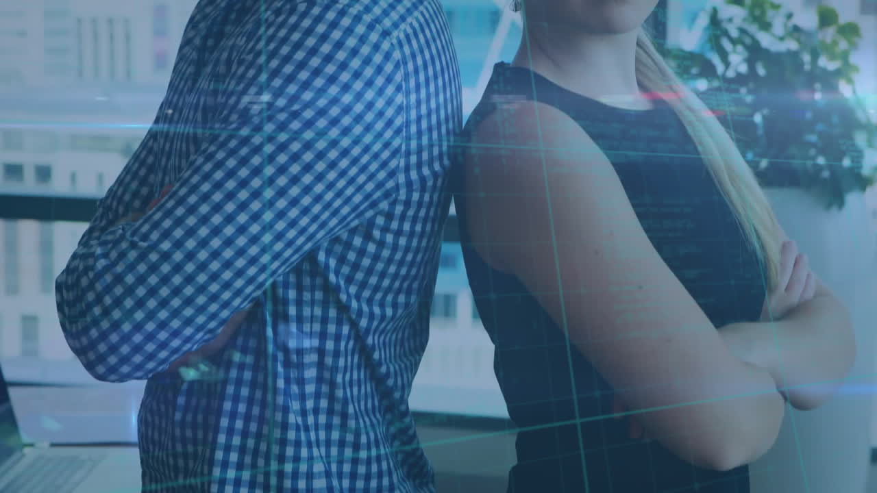 animación del procesamiento de datos sobre diversos colegas masculinos y femeninos en la oficina