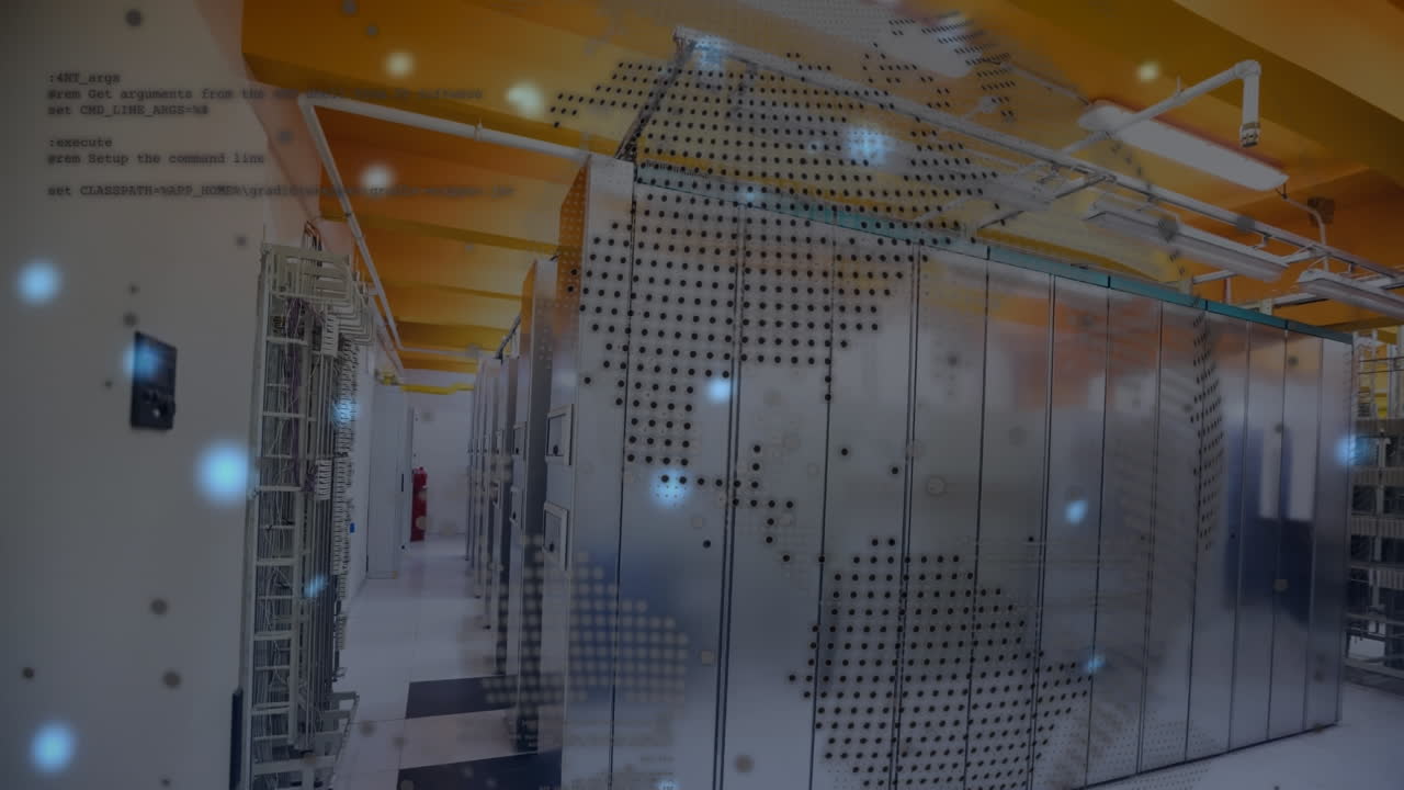 animación del globo, lenguaje informático y llamaradas de lentes sobre la sala del servidor de datos