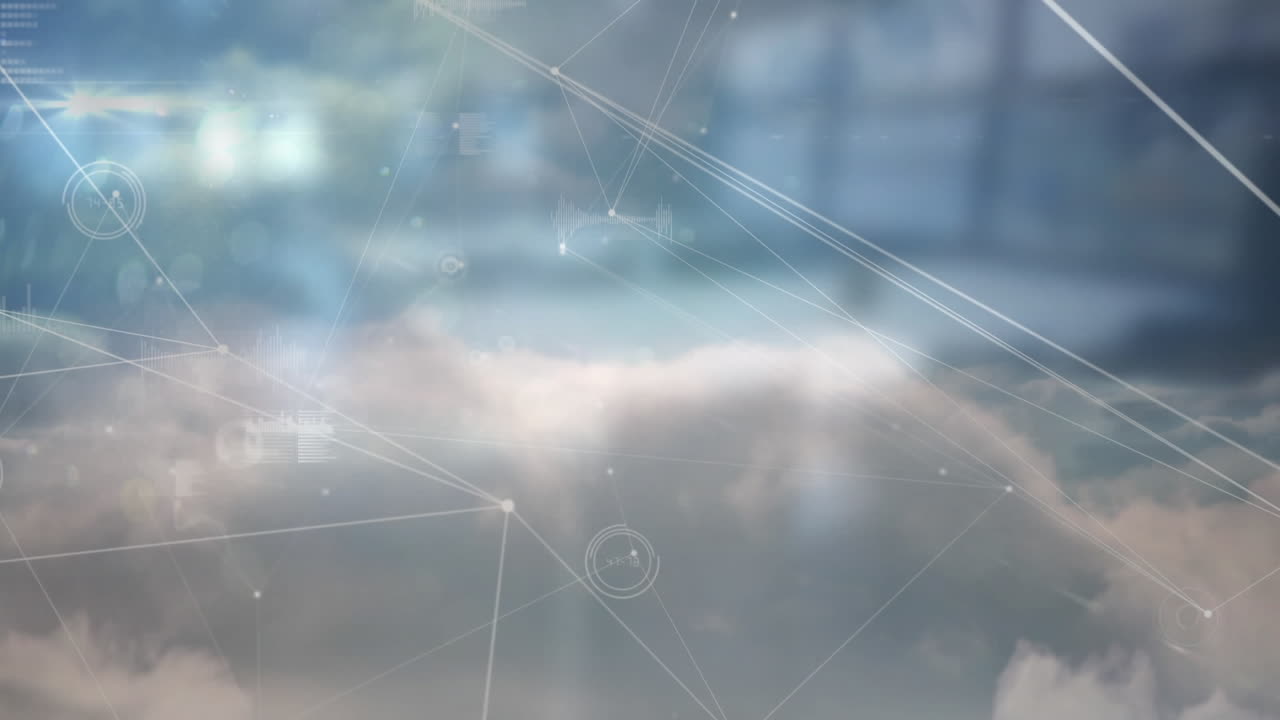 구름이 있는 하늘 위에서 데이터 처리를 하는 연결 네트워크의 애니메이션
