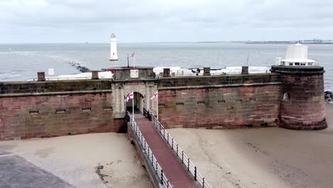 fort perch rock new brighton arenisca defensa costera batería museo vista aérea empujar lentamente